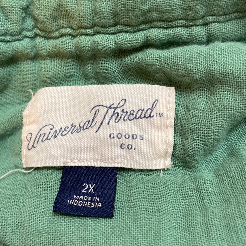 Universal Threads Blouse - image 8